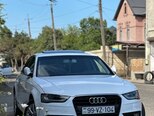 Audi A4-1