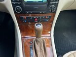 Mercedes E 320-13