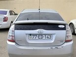 Toyota Prius-2