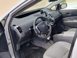 Toyota Prius-4