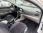 Hyundai Elantra-11