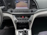 Hyundai Elantra-8