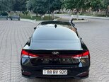 Hyundai Elantra-5
