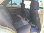 Mercedes 200 D-9