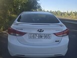 Hyundai Elantra-7