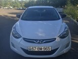 Hyundai Elantra-2