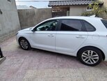 Hyundai i30-8