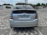 Toyota Prius-8