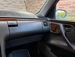 Mercedes E 240-20