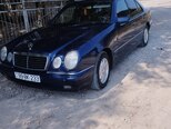 Mercedes E 230-7
