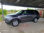 Ford Explorer-4
