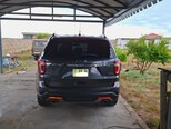 Ford Explorer-2