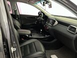Kia Sorento-21