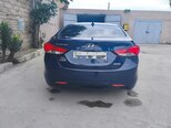 Hyundai Elantra-2