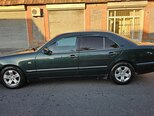 Mercedes E 240-3
