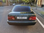 Mercedes E 240-6
