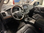 Toyota Land Cruiser-10