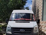 Ford Transit-7