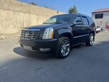Cadillac Escalade-3