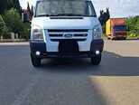 Ford Transit-4
