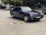 Mercedes E 200-5