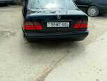 Mercedes E 240-8