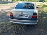 Opel Vectra-2
