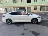Hyundai Avante-5