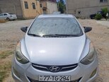 Hyundai Elantra-1