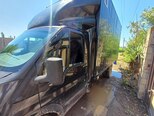 Ford Transit-8
