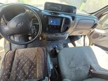 Ford Transit-13