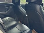Hyundai Elantra-13