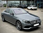 Mercedes E 300-2