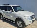 Mitsubishi Pajero-2