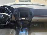 Mitsubishi Pajero-3