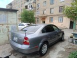Volkswagen Passat-5