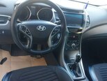 Hyundai Elantra-3