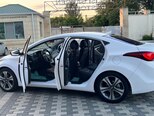 Hyundai Avante-9