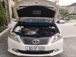 Toyota Camry-18