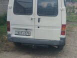 Ford Transit-4