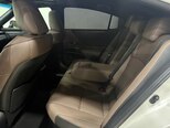 Lexus ES 300h-10