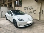 Tesla Model 3-1