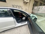 Tesla Model 3-6