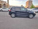 Volkswagen Tiguan-4
