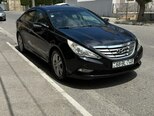 Hyundai Sonata-4