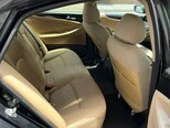 Hyundai Sonata-9