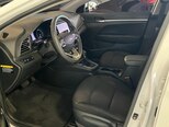 Hyundai Avante-17