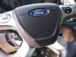 Ford Transit-16