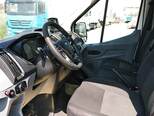 Ford Transit-9
