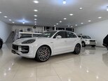 Porsche Cayenne S E-Hybrid-8